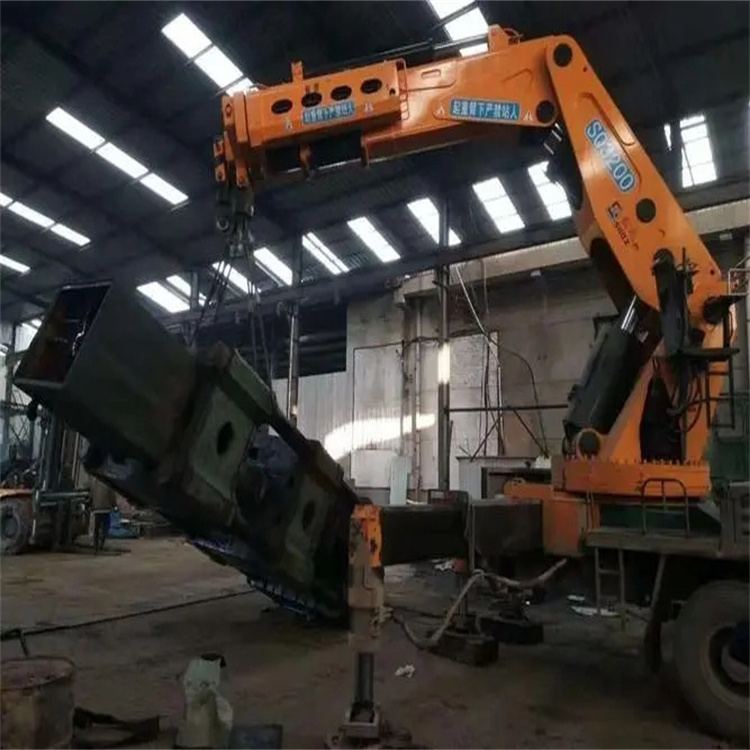 漳州龙文200吨折臂吊出租