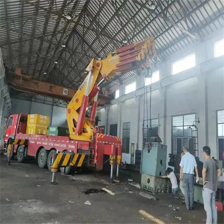 漳州龙文山区地形租赁哪种吊车最合适？